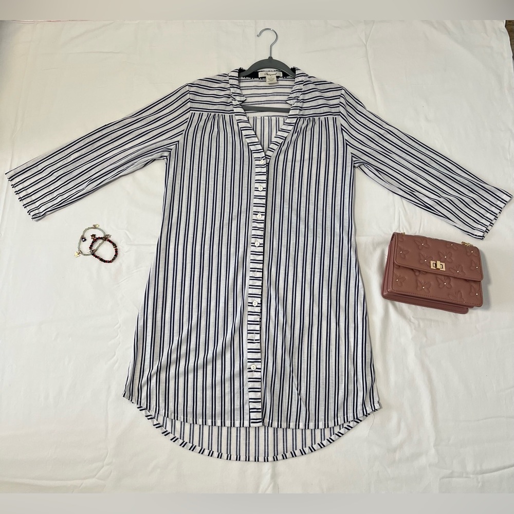 Passport Casual dress